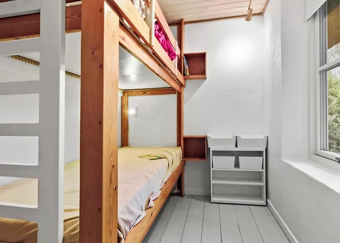 3 Bedroom Lovely In בית נופש אבלטופט